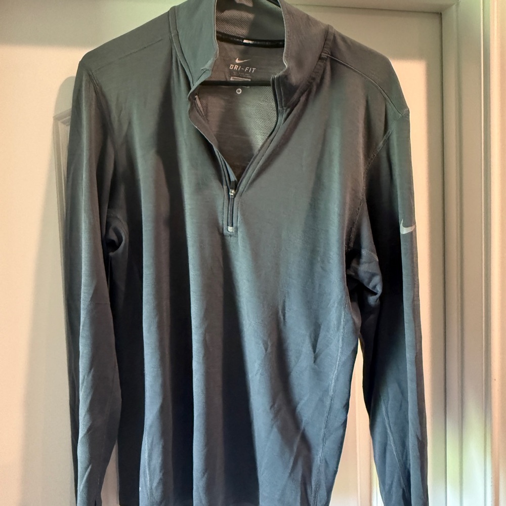 Nike Dri-FIT Heathered Gray Pullover